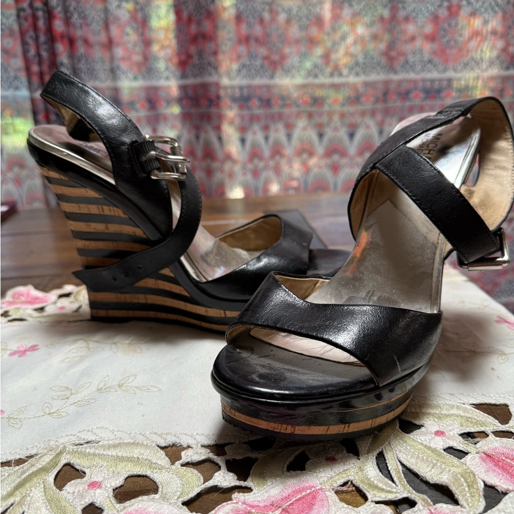 Stylish Black Wedge Sandals